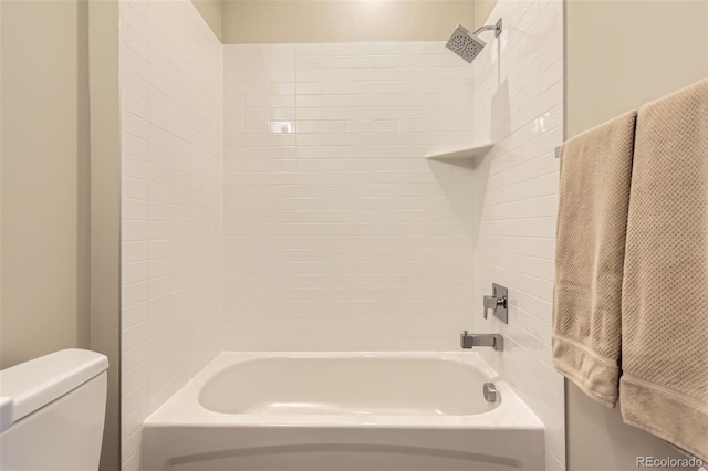 10119 Bellwether Ln, Lone Tree, CO 80124 - full bath with toilet and tub / shower combination