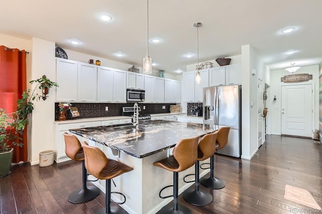 1421 Rustic Dr, Longmont, CO 80504 - photo 6