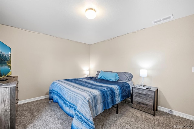 bedroom featuring carpet flooring