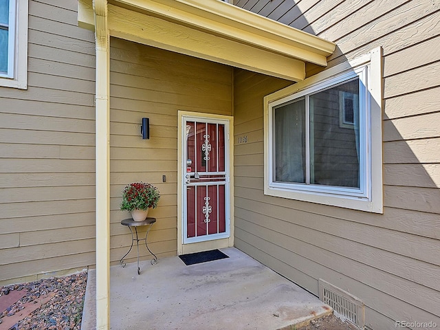 view of property entrance