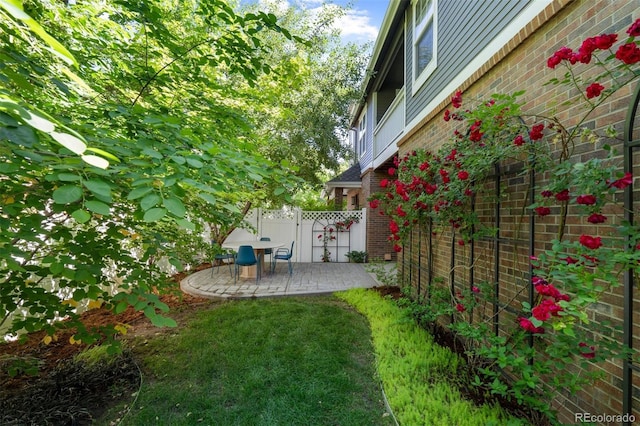 7746 E Severn Pl, Denver, CO 80230 - view of yard featuring a patio area