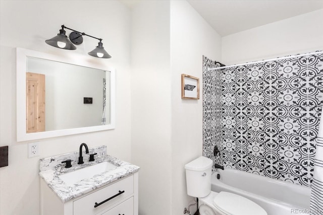 full bathroom featuring vanity, toilet, and shower / bathing tub combination