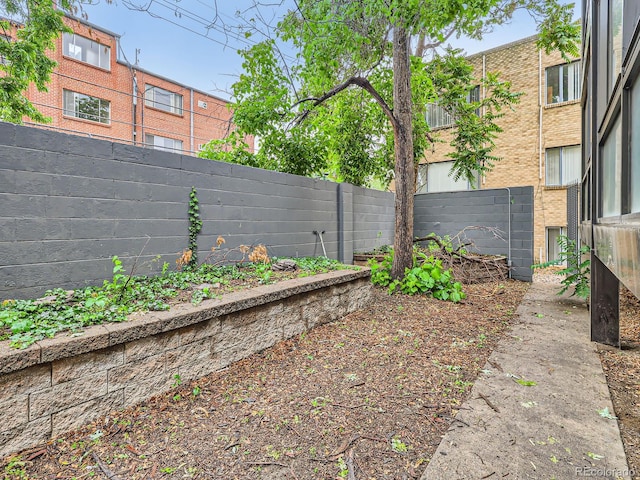 1050 N Corona St Unit 105, Denver, CO 80218 - photo 17