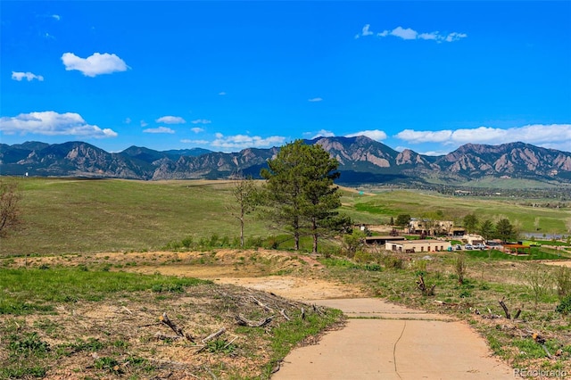 8 Benchmark Dr, Boulder, CO 80303