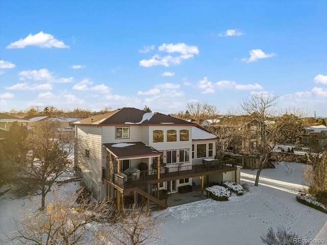 view of front of home featuring a wooden deck