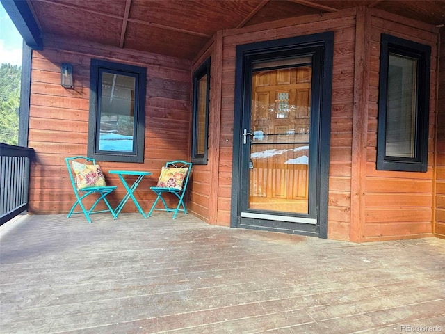 entrance to property with covered porch