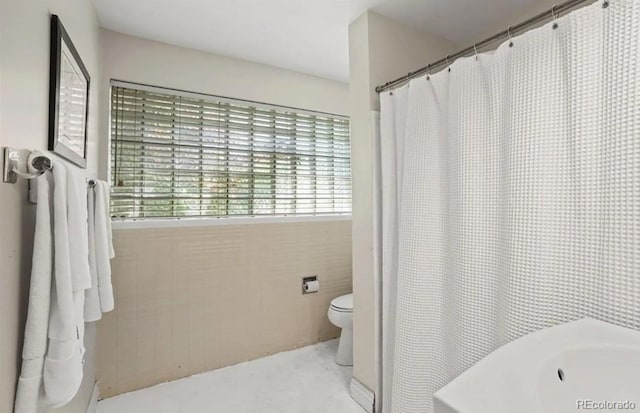 6235 E 6th Avenue Parkway, Denver, CO 80220 - full bath with toilet