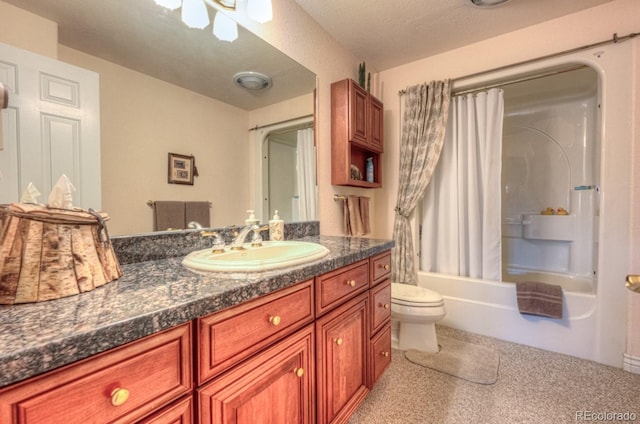 full bathroom featuring a textured ceiling, vanity, ceiling fan, shower / bath combo with shower curtain, and toilet