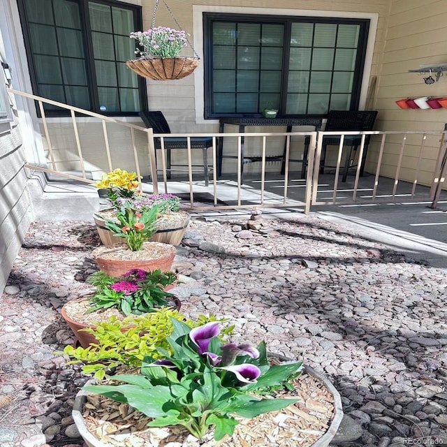 property entrance featuring a patio area