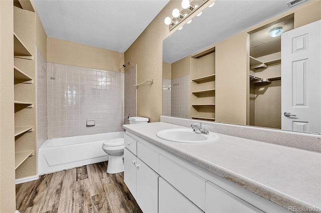 8065 W Eastman Pl Unit 6-102, Denver, CO 80227