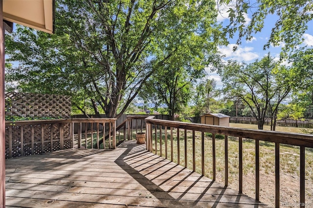4631 Ashfield Dr, Boulder, CO 80301 - wooden terrace with a storage shed and a fenced backyard