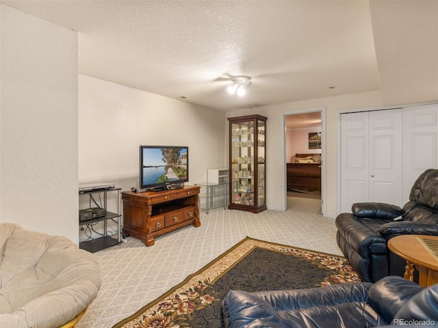 192 S Golfview Dr, Pueblo, CO 81007 - photo 32