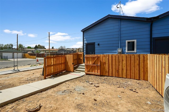 1337 N Alton St, Aurora, CO 80010 - view of side of property