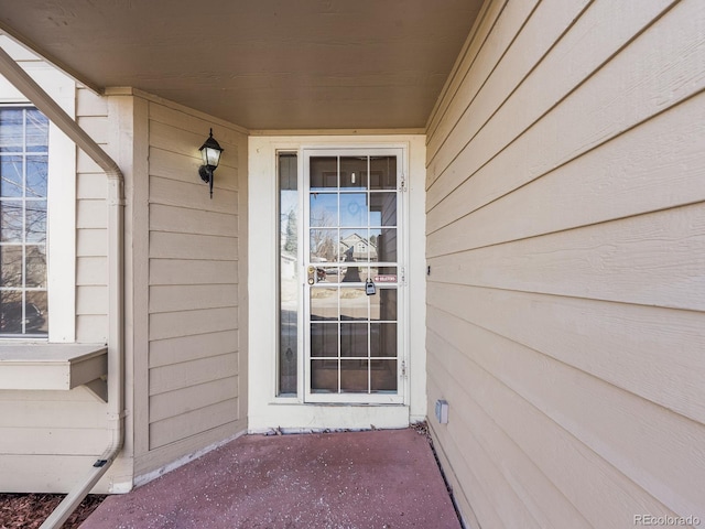 view of property entrance