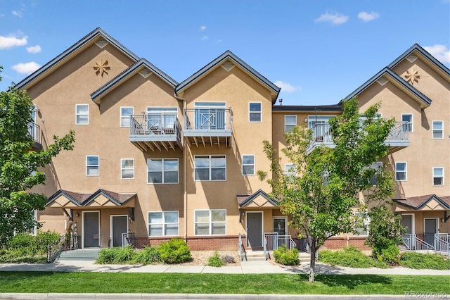 621 S Fairplay St Unit C, Aurora, CO 80012 - photo 1