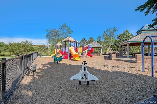 10359 Tracewood Dr, Highlands Ranch, CO 80130 - community jungle gym with fence