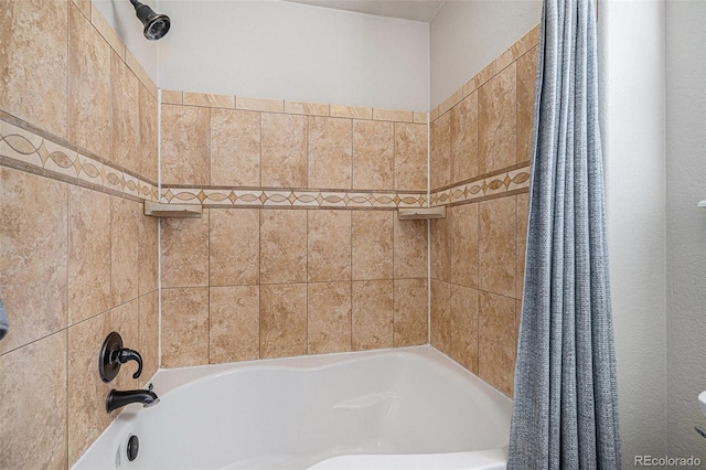 10359 Tracewood Dr, Highlands Ranch, CO 80130 - full bathroom with shower / bathtub combination with curtain