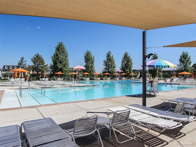 3354 Wabash St, Denver, CO 80238 - community pool with a patio area