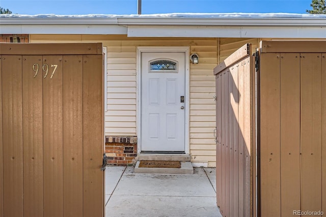 view of entrance to property