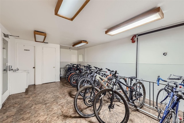 1008 N Corona St Unit 403, Denver, CO 80218 - view of garage