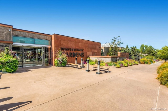 1008 N Corona St Unit 403, Denver, CO 80218 - view of building exterior