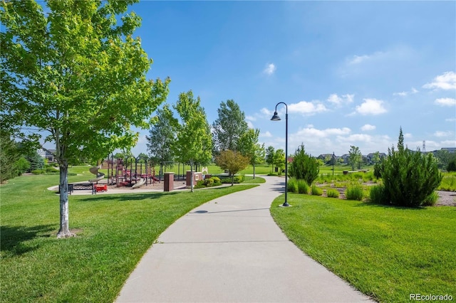 203 S Oak Hill St, Aurora, CO 80018 - photo 24