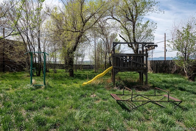 4586 N 95th St, Lafayette, CO 80026 - view of yard with a playground