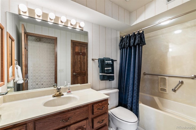4 Pine Rd, Colorado Springs, CO 80906 - full bathroom featuring toilet, vanity, and shower / bath combination with curtain