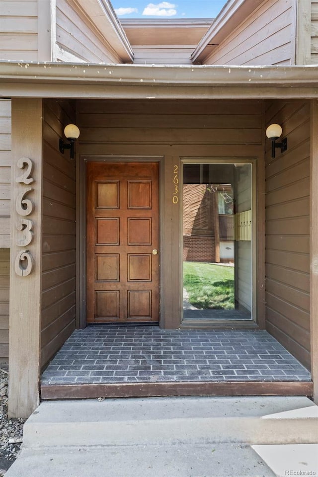 view of entrance to property