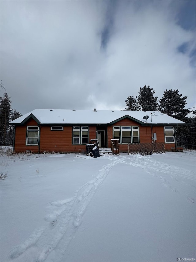 view of front of house