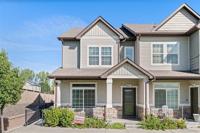 craftsman-style home with covered porch