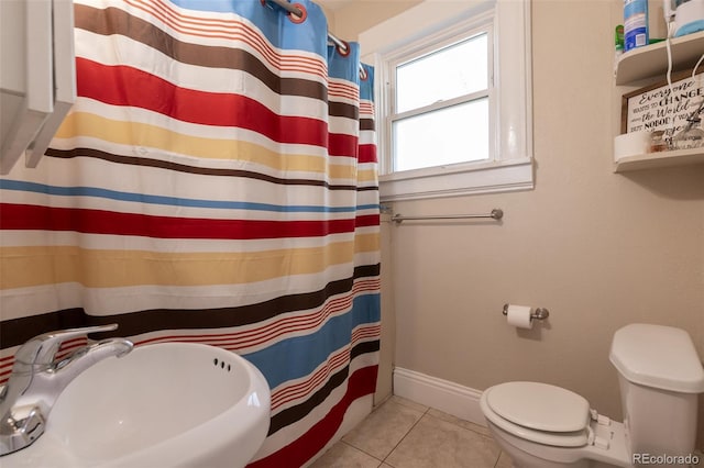 835 N Union Blvd, Colorado Springs, CO 80909 - bathroom with tile patterned floors and a shower with curtain