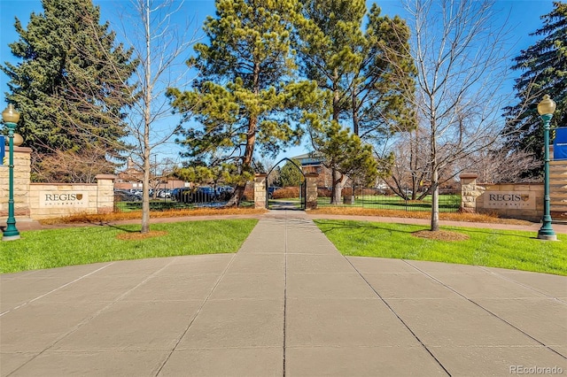 4883 Perry St, Denver, CO 80212 - view of community with a gate