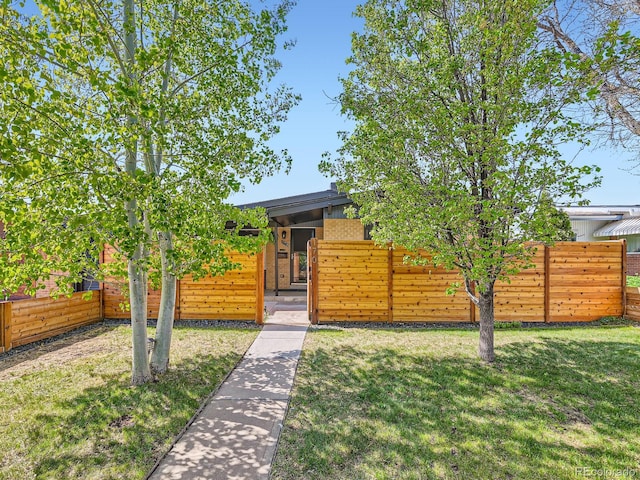 170 W Midway Blvd, Broomfield, CO 80020 - view of front of home