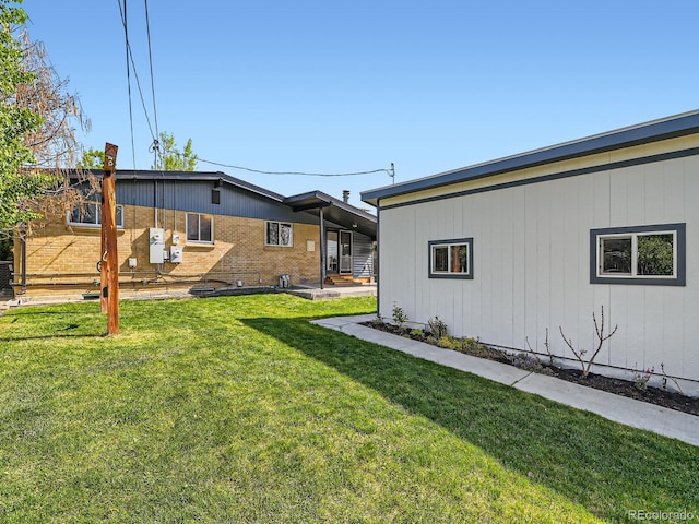 170 W Midway Blvd, Broomfield, CO 80020 - view of green lawn
