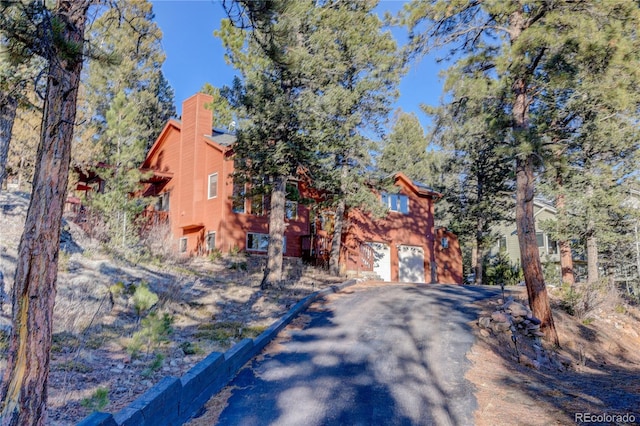 view of front of house featuring a garage