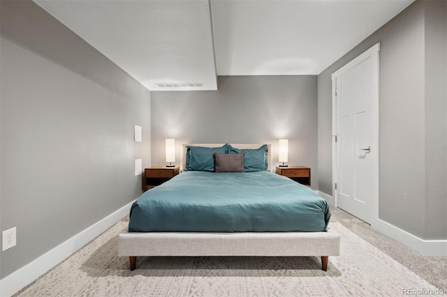 bedroom featuring carpet flooring