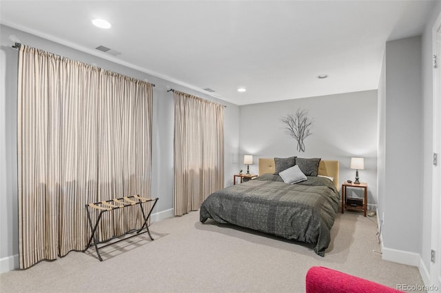 bedroom featuring carpet flooring