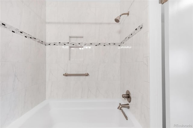 bathroom featuring shower / bathtub combination