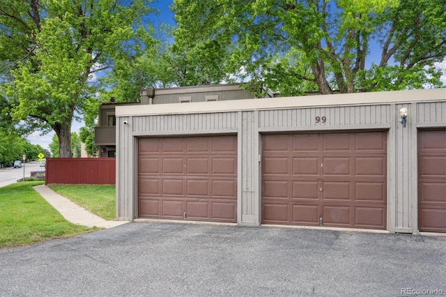 1254 S Yosemite Way Unit 99, Denver, CO 80247 - view of garage