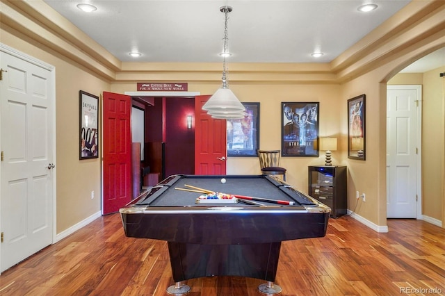 rec room featuring hardwood / wood-style floors and billiards