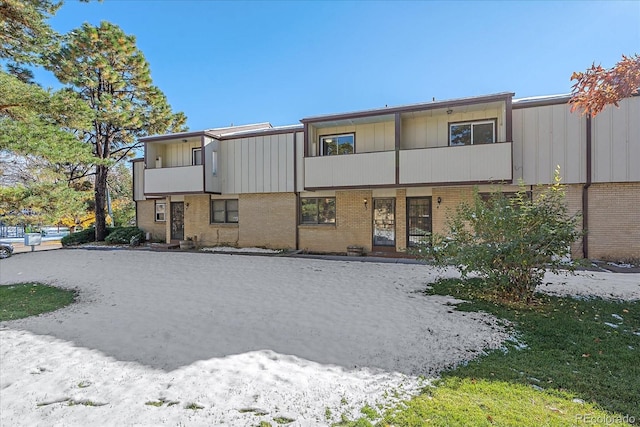 exterior space with a balcony