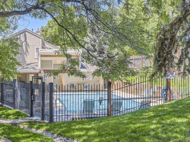 1818 S Quebec Way Unit 11-8, Denver, CO 80231 - community pool with fence