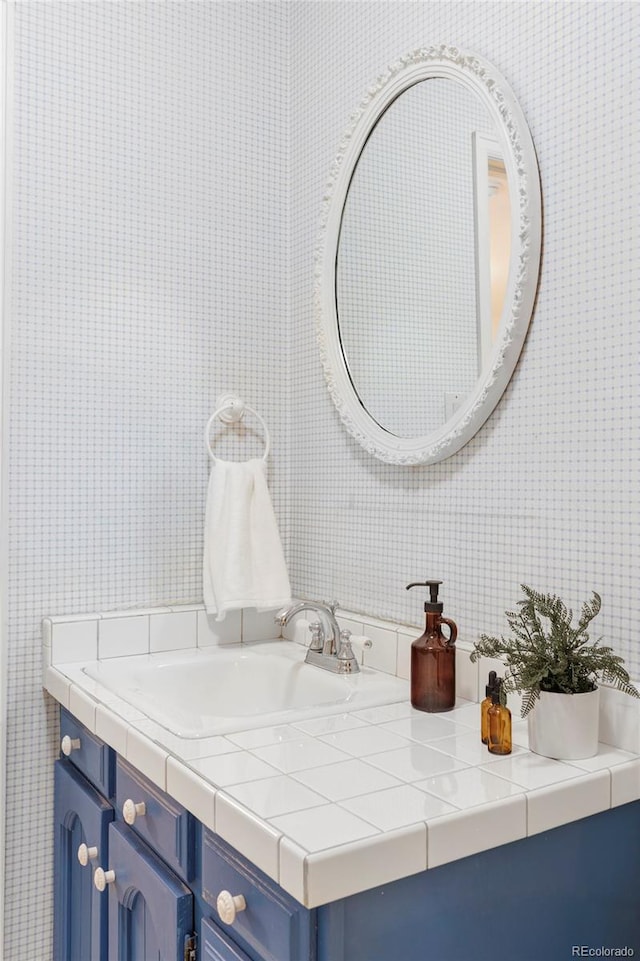 2209 Green Oaks Ln, Greenwood Village, CO 80121 - bathroom with vanity