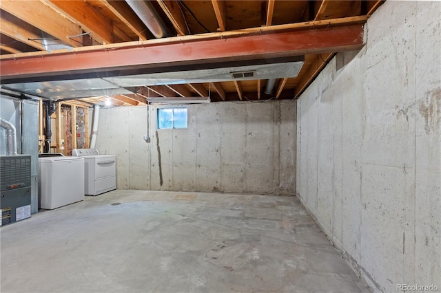 3720 S Fairplay Way, Aurora, CO 80014 - basement featuring washer and clothes dryer