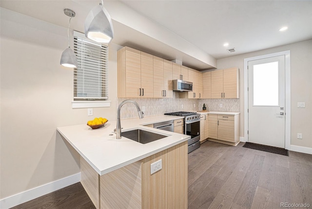 409 Harrison St Unit 2, Denver, CO 80206 - photo 4