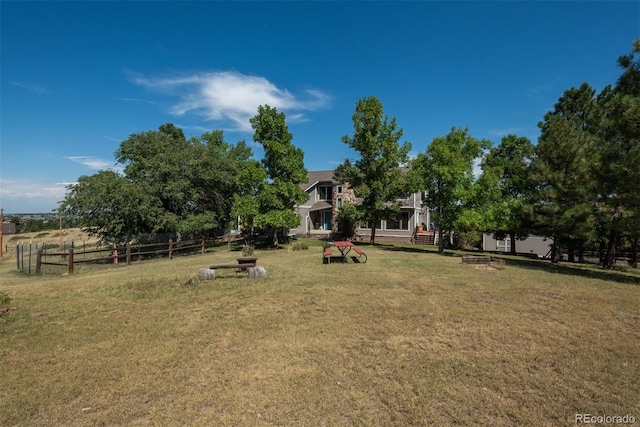 view of yard featuring fence