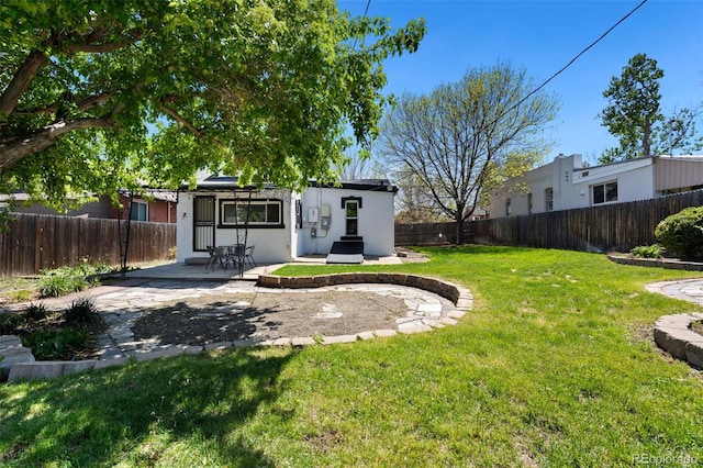 3147 W 39th Ave, Denver, CO 80211 - view of yard with a patio area