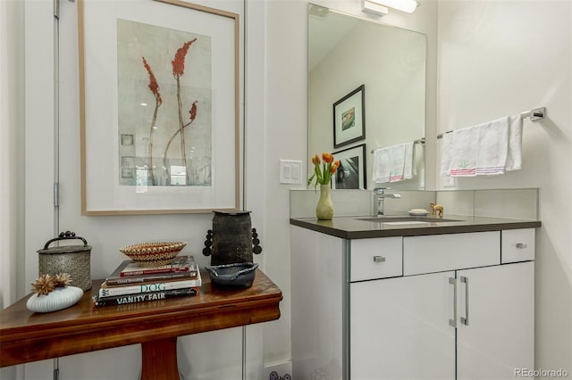 3168 W 29th Ave, Denver, CO 80211 - bathroom featuring vanity