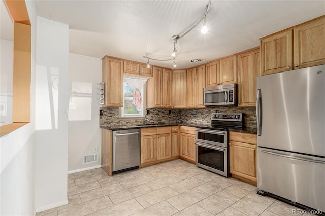10875 W 41st Ave, Wheat Ridge, CO 80033 - photo 12